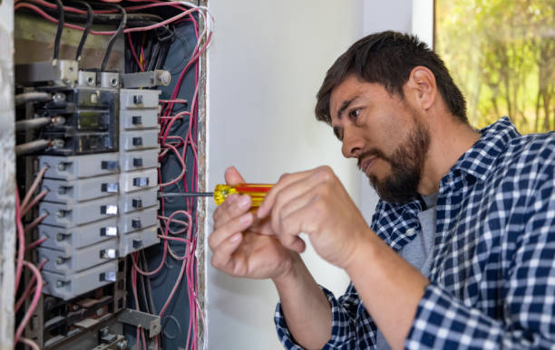 Professional Electrician in Tamiami, FL